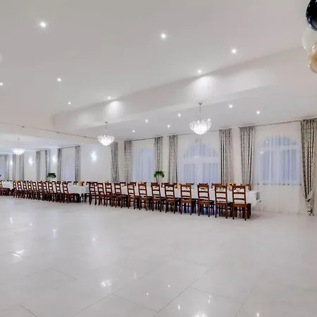 Folwark Zabowo Apartment