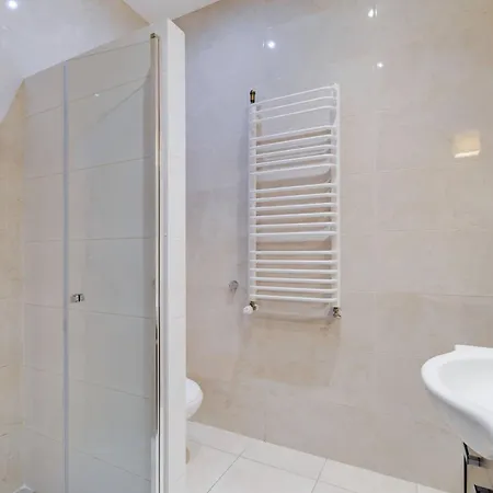 Апартаменты Folwark Zabowo *